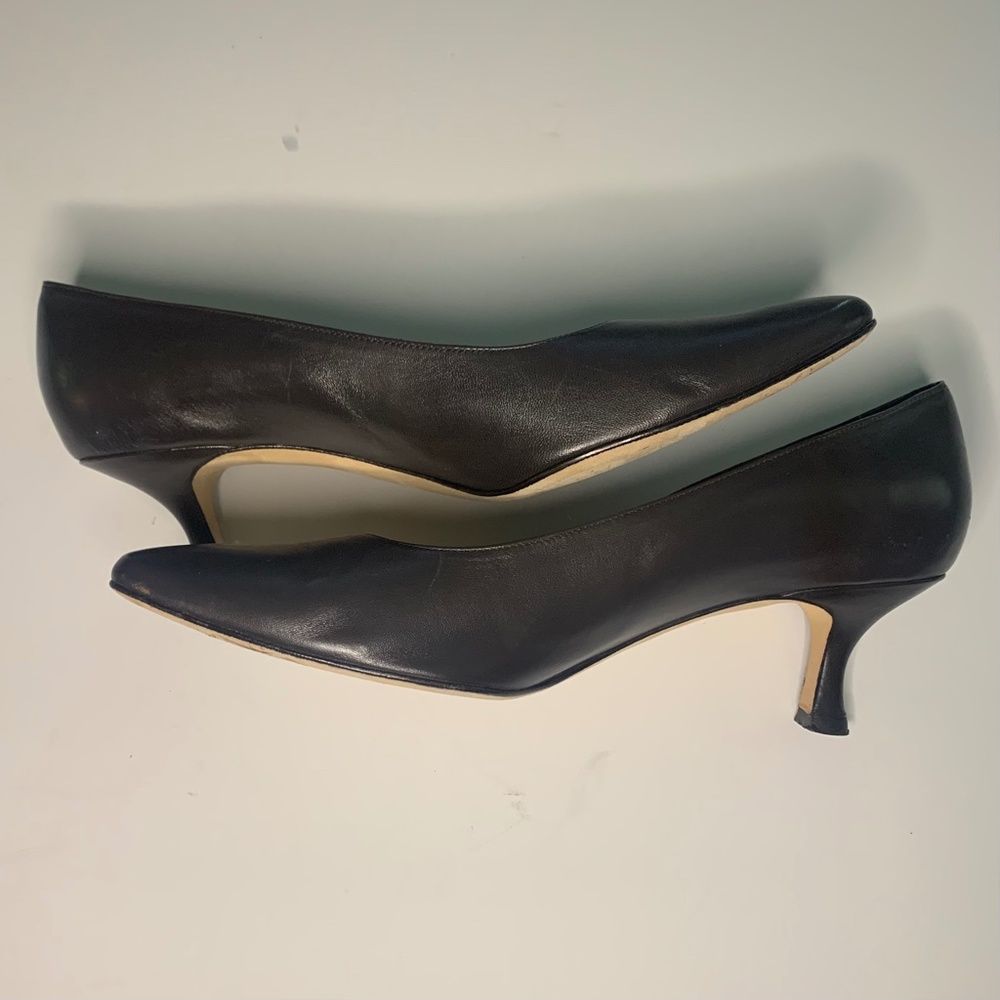 Vaneli Brown Heels, 11 Narrow - Picture 3 of 4